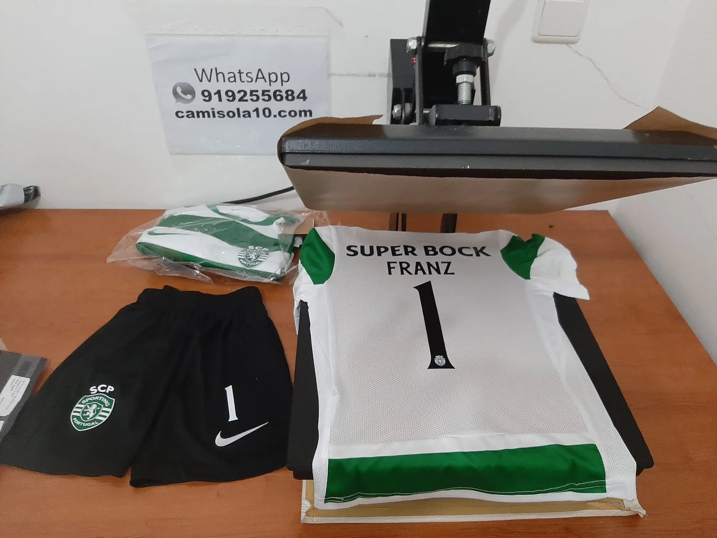Kit de Criança Principal SCP 25/26 - Camisola 10 | Camisolas de futebol para adulto e criança, entregas em 2 a 3 dias