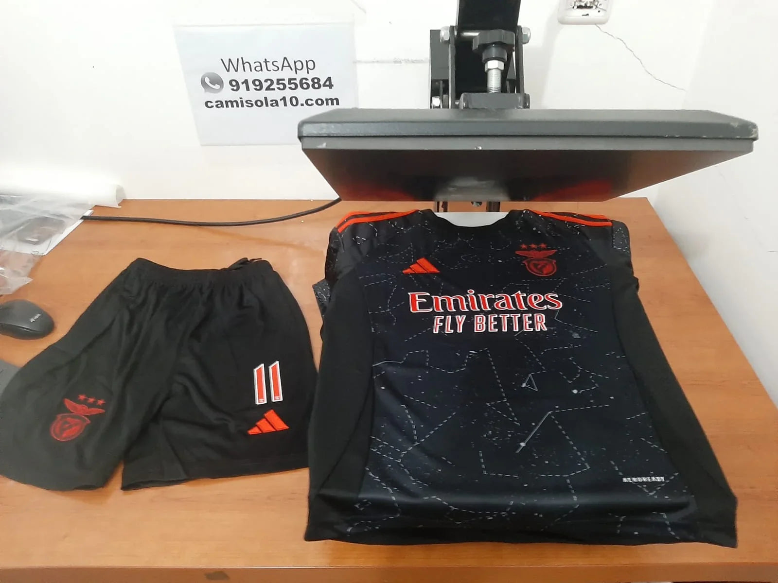 Kit de criança Alternativo SL Benfica 24/25 - Camisola 10 | Camisolas de futebol para adulto e criança, entregas em 2 a 3 dias