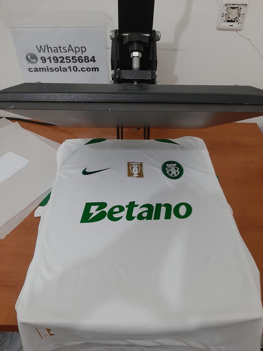 Camisola Sporting CP Taça das Taças 24/25 campeão
