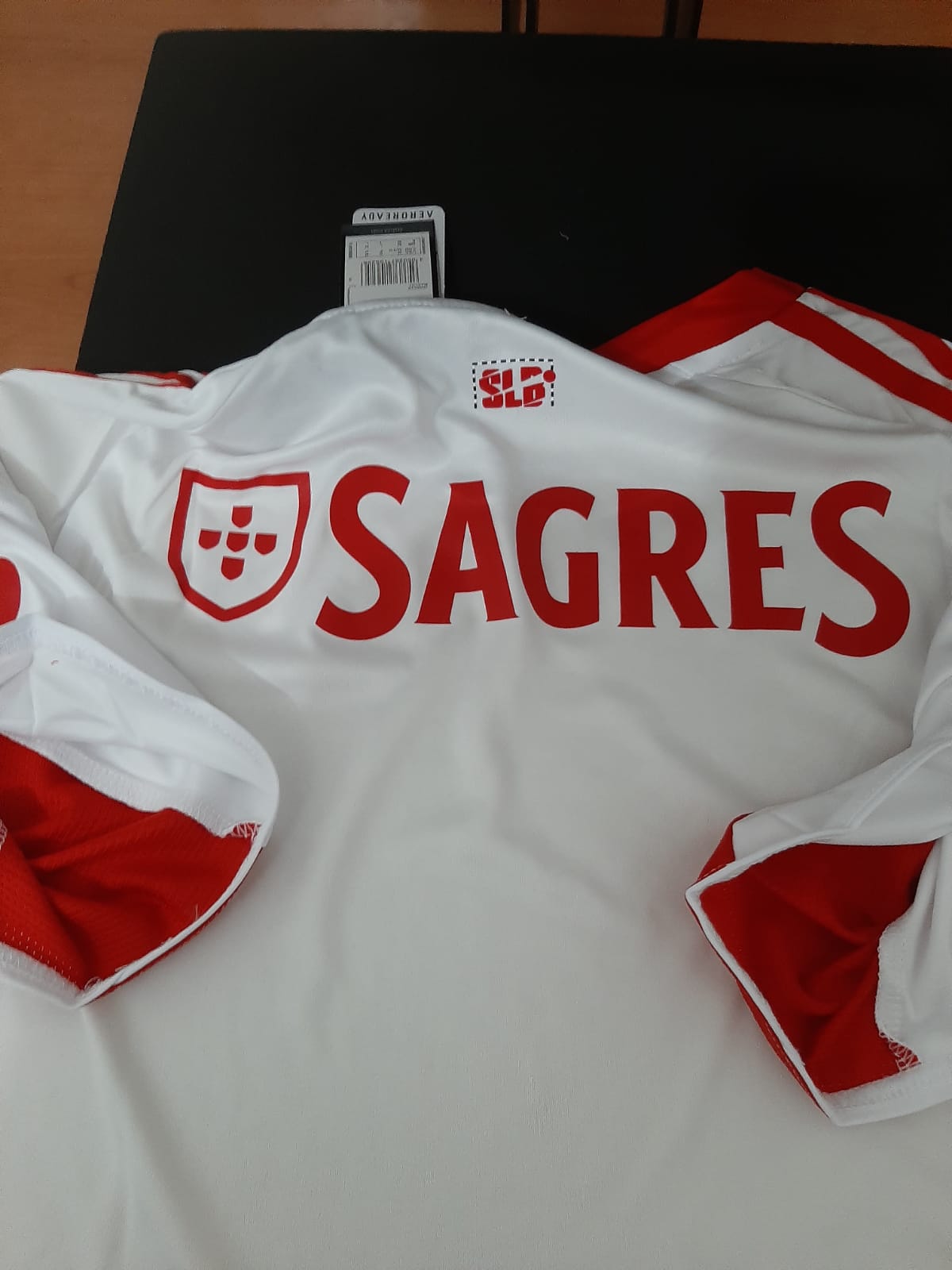 Camisola Alternativa Branca SL Benfica 2025-2026 mangas