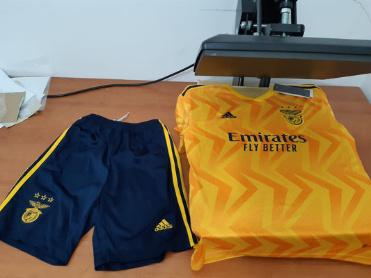 Kit de criança Alternativo SL Benfica 22/23 amarela